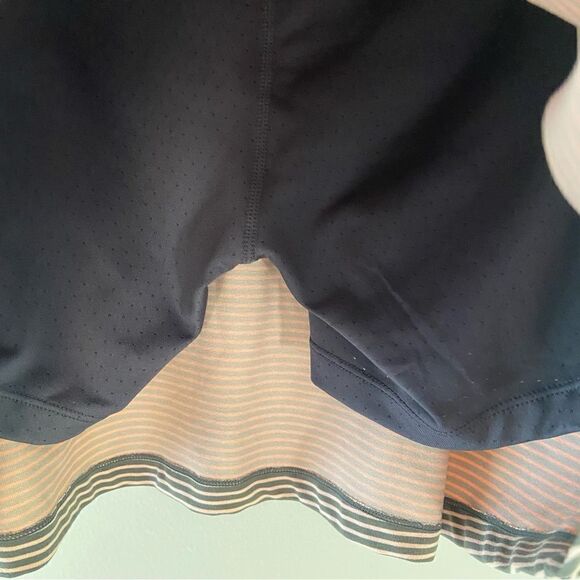 Title Nine Athletic Golf Skort Pink / Gray Striped size small - Picture 4 of 6